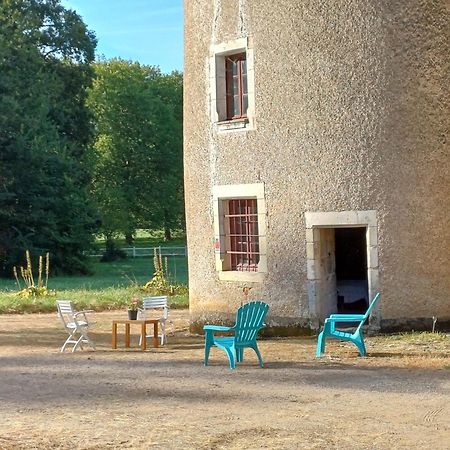 Chambre Dans Tour Du 15Eme Siecle Mauvieres エクステリア 写真